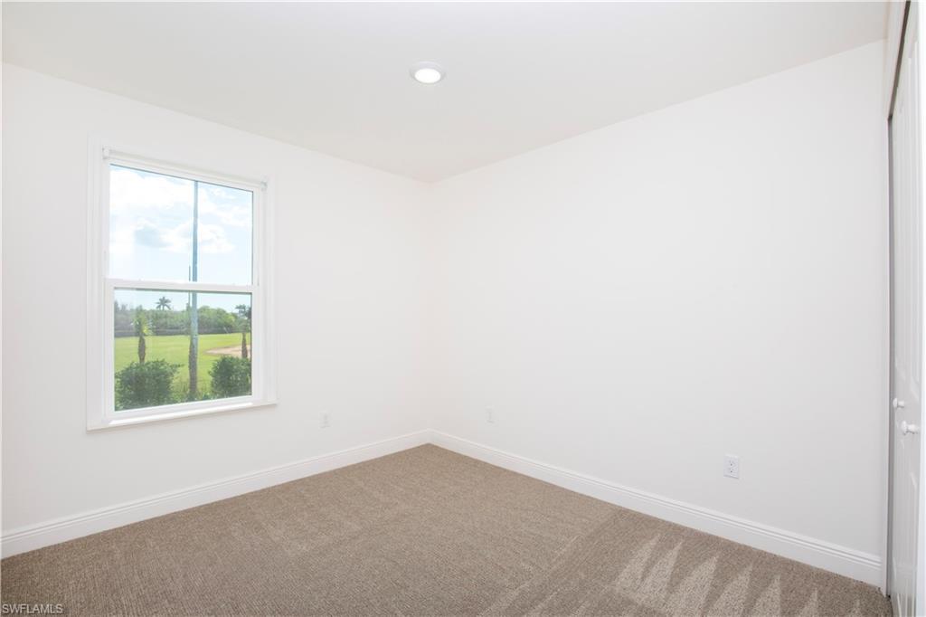 10534 Fountain Palm Cir Property Photo 13