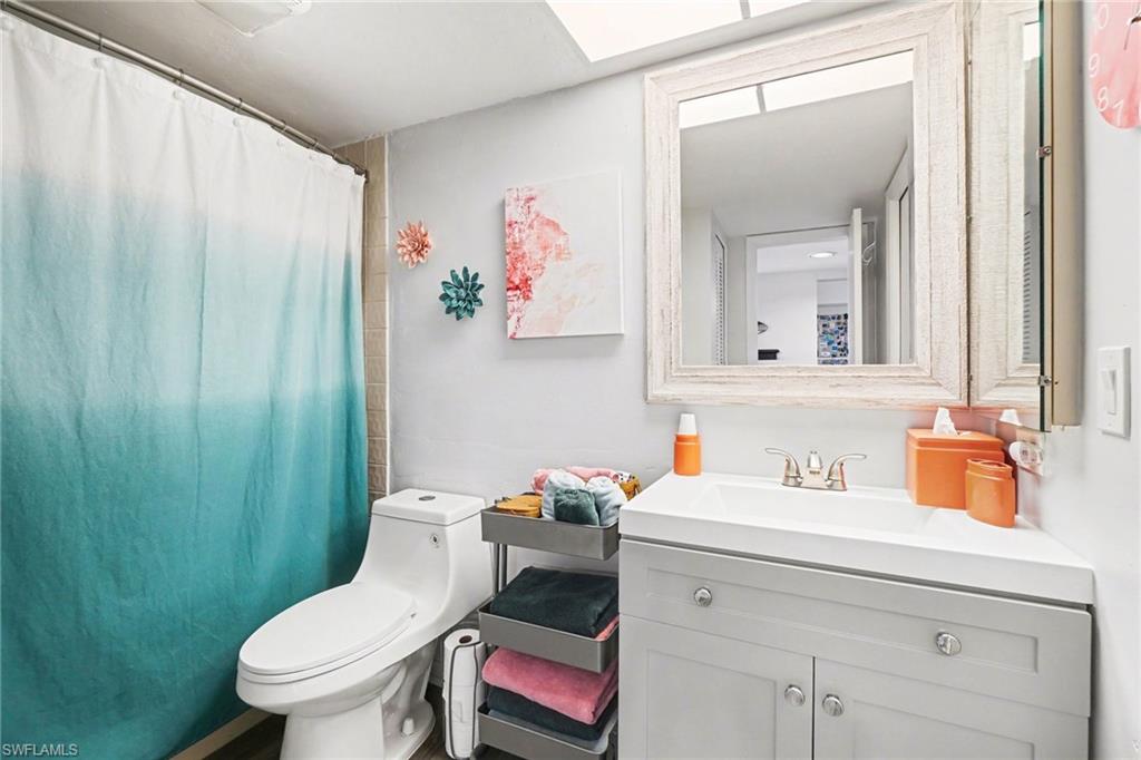 2069 W Lakeview Blvd 5 Property Photo 20