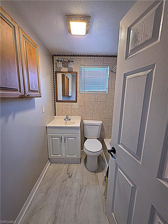 135 Powell Creek Cir Property Photo 20