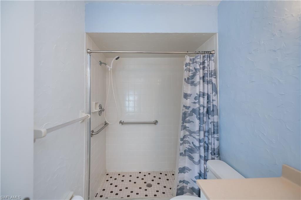 1100 Pondella Rd 514 Property Photo 22