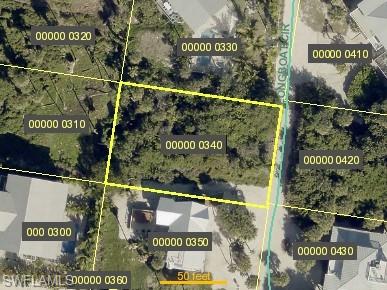 516 Longboat Cir Property Photo 7
