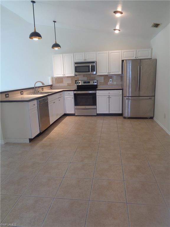 334/336 Poplar St Property Photo 22