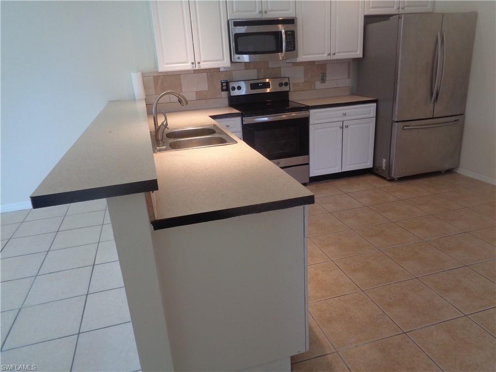 334/336 Poplar St Property Photo 24