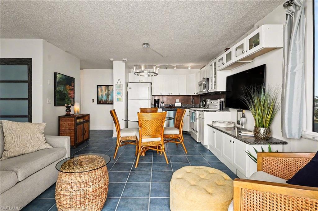 7330 Estero Blvd 202 Property Photo 2