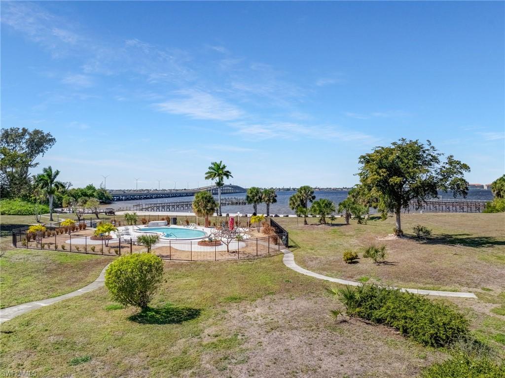 12498 Riverside Dr 205 Property Photo 30