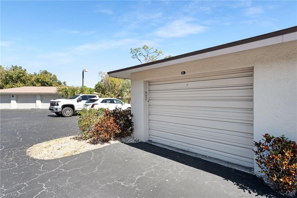 12498 Riverside Dr 205 Property Photo 46