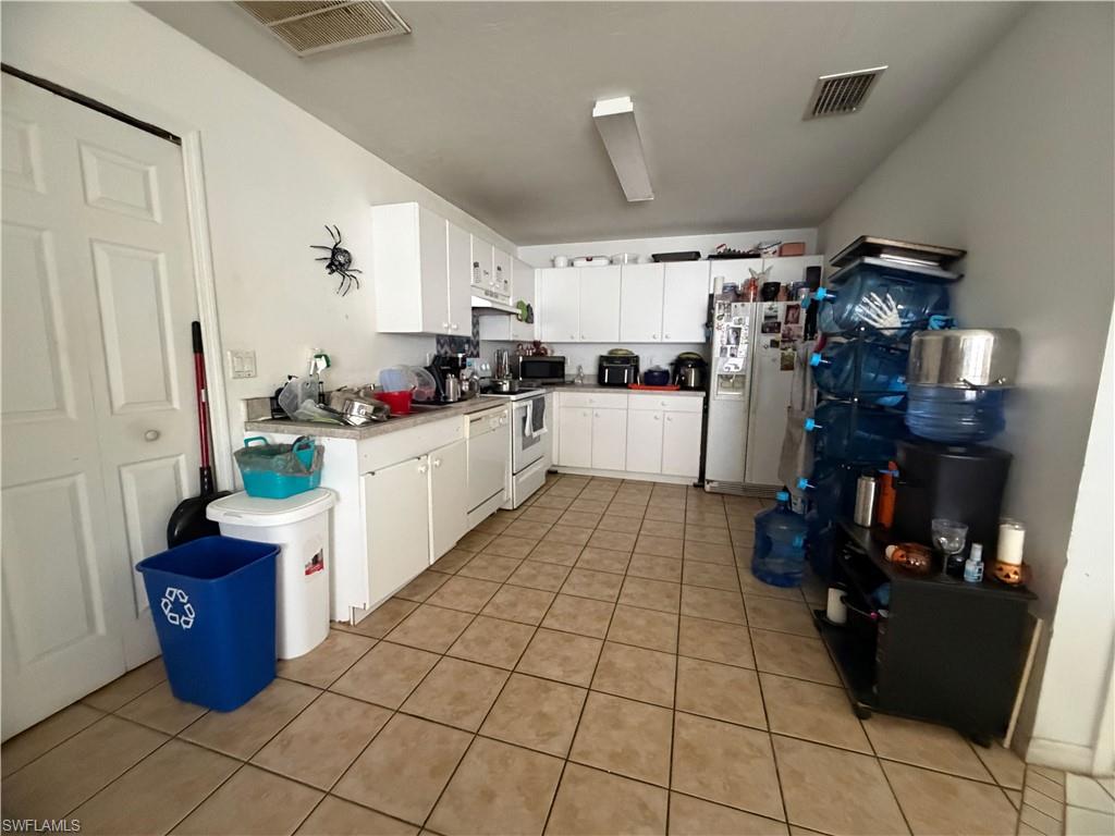 2405/2407 Vernon Ave S Property Photo 10