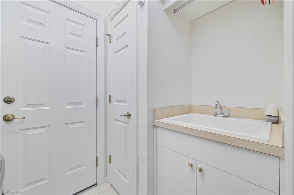 5582 Whispering Willow Way Property Photo 36