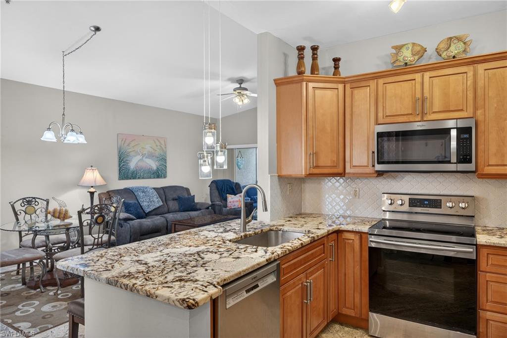 15441 Bellamar Cir 1123 Property Photo 1