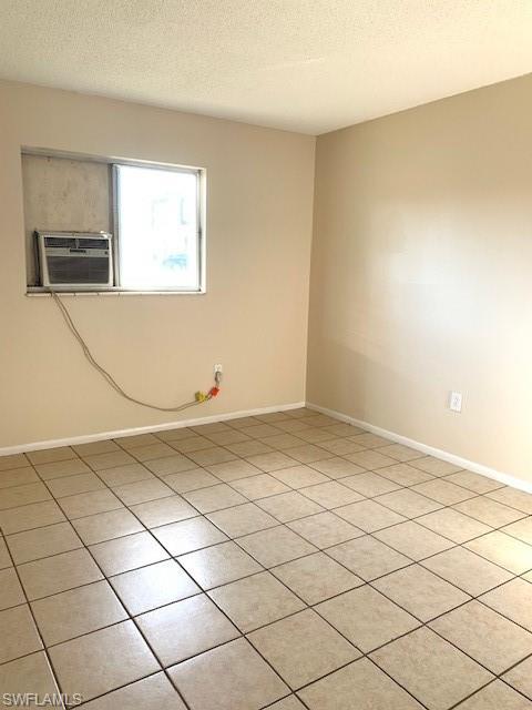 2324 Grand Ave Property Photo 8