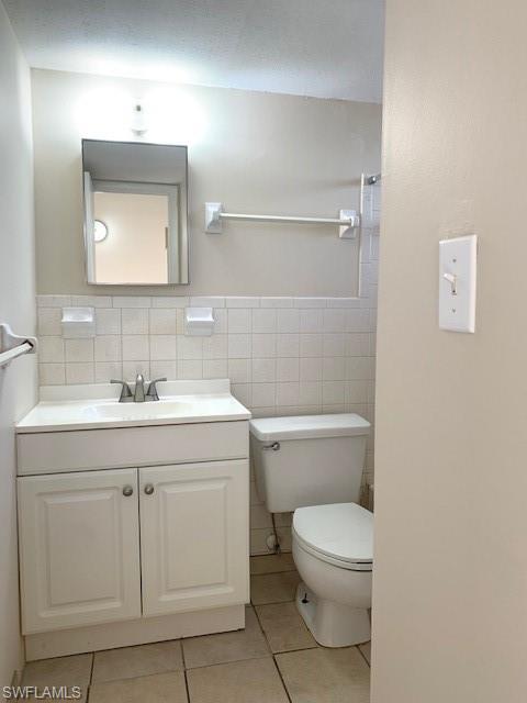 2324 Grand Ave Property Photo 11