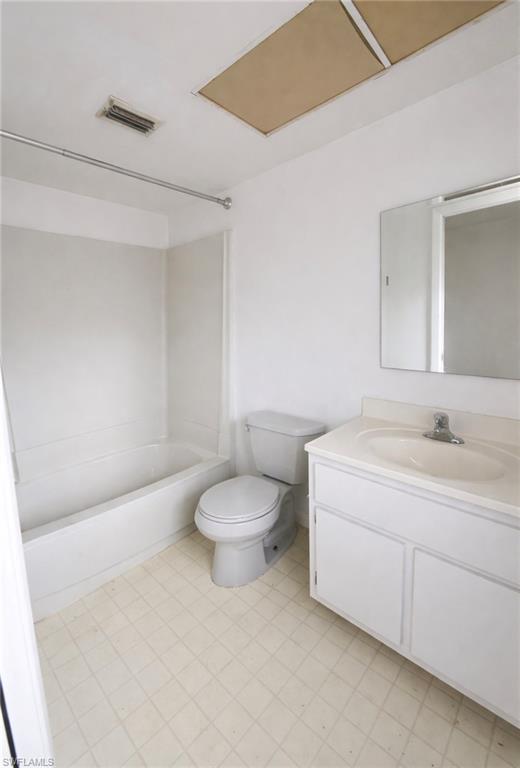 3660 Tropical Point Dr Property Photo 8