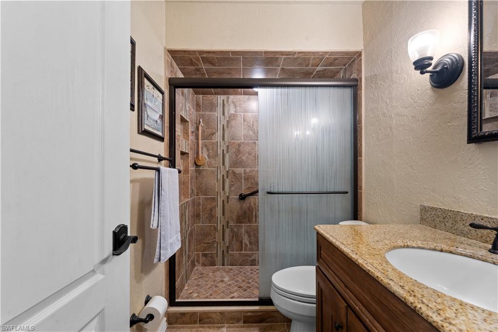 8430 Charter Club Cir 3 Property Photo 18