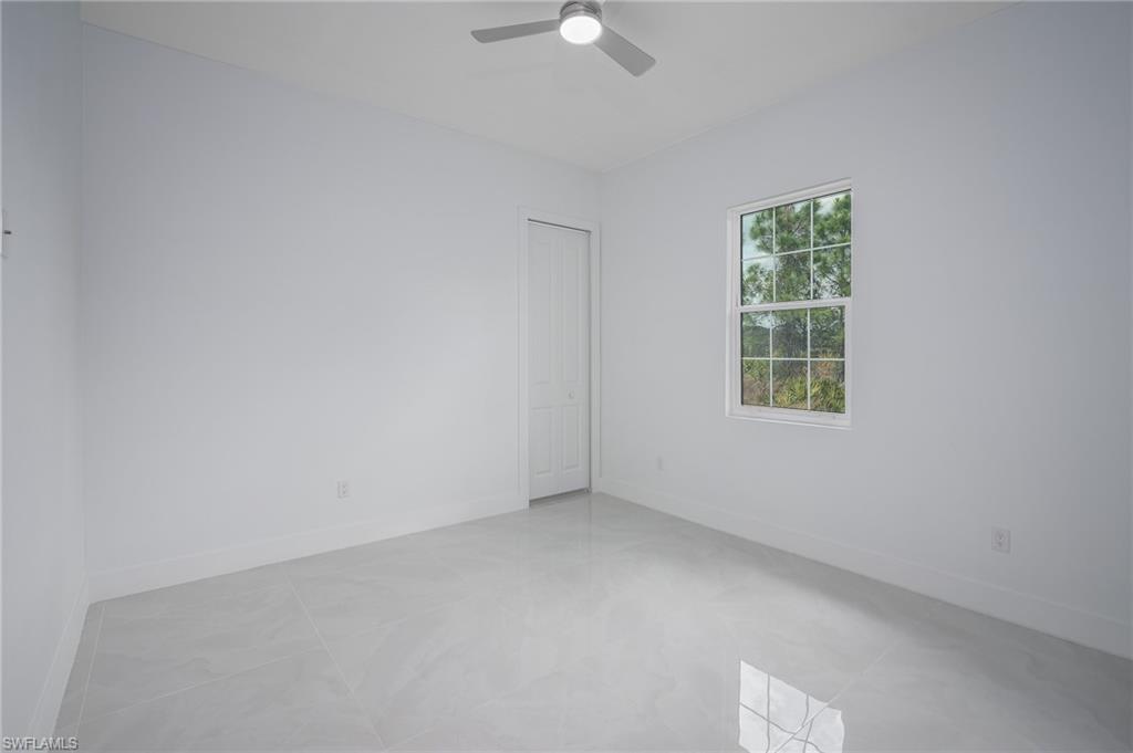 416 Abbott Ave Property Photo 5