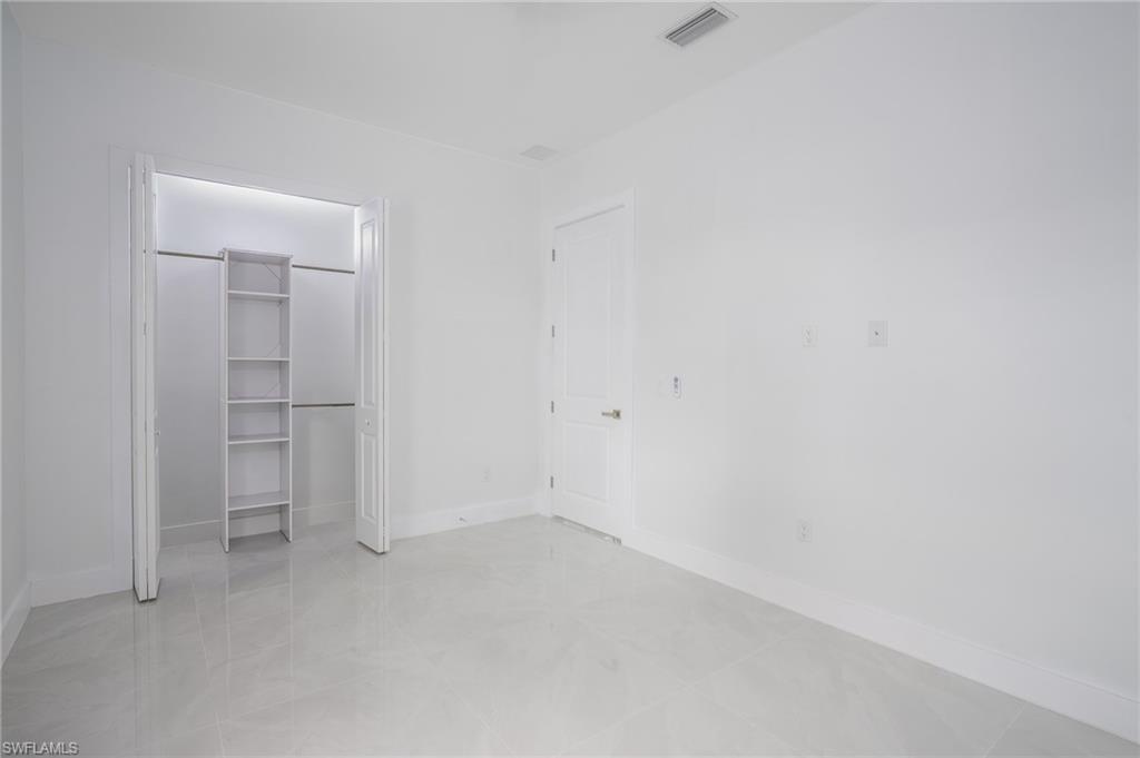 416 Abbott Ave Property Photo 8