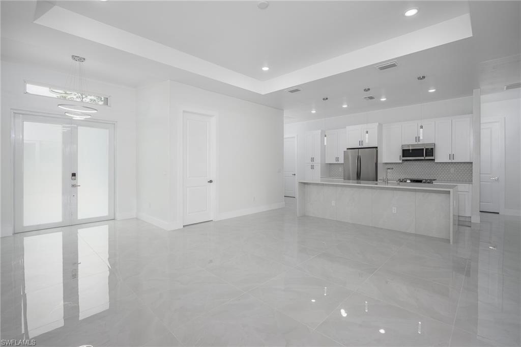 416 Abbott Ave Property Photo 14