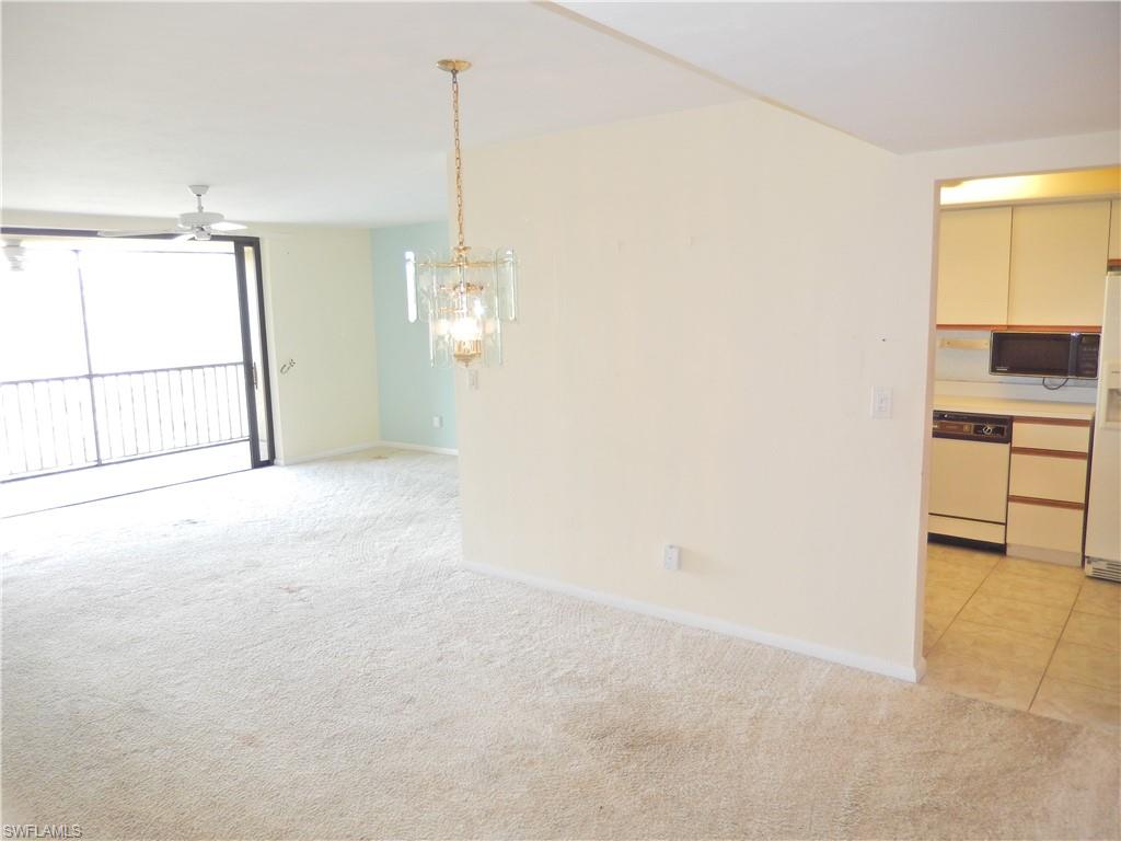 7119 Lakeridge View Ct 403 Property Photo 8