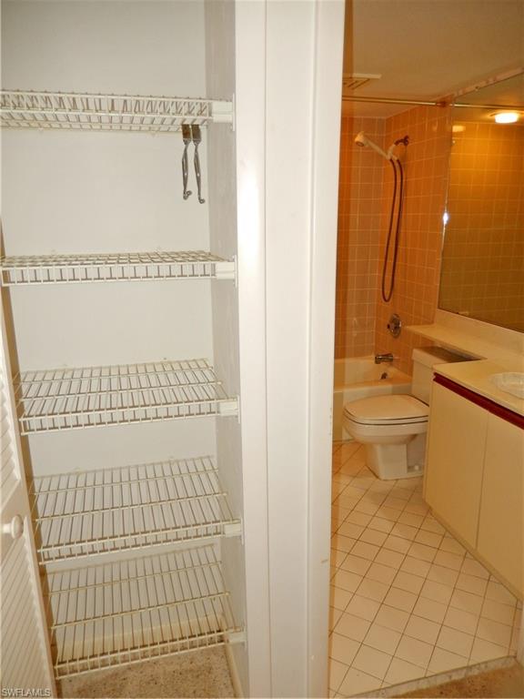 7119 Lakeridge View Ct 403 Property Photo 38