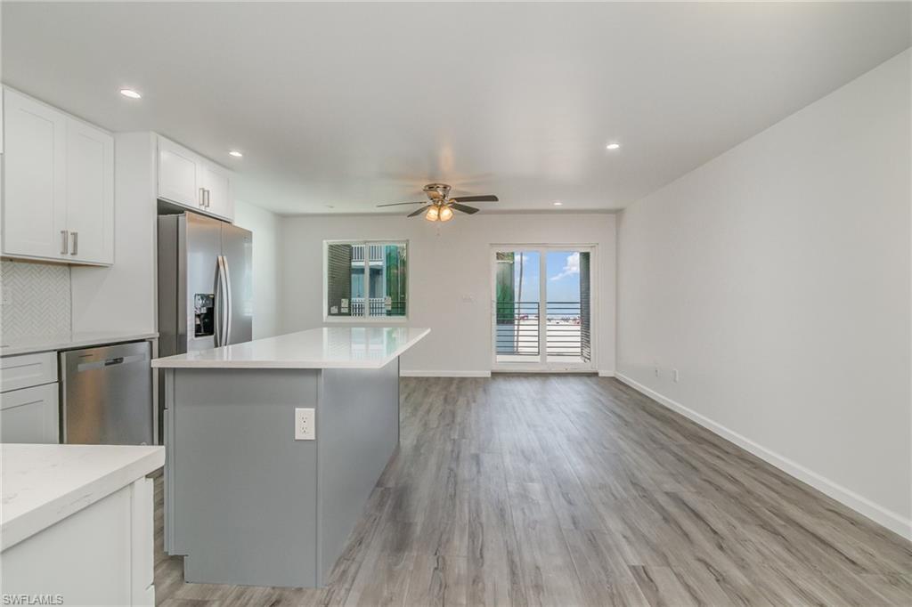 1300 Estero Blvd 205 Property Photo 2