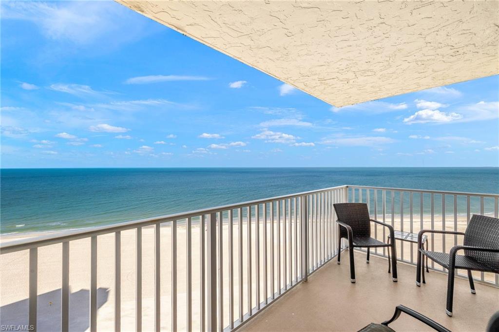 7360 Estero BLVD PH5 Property Photo 1