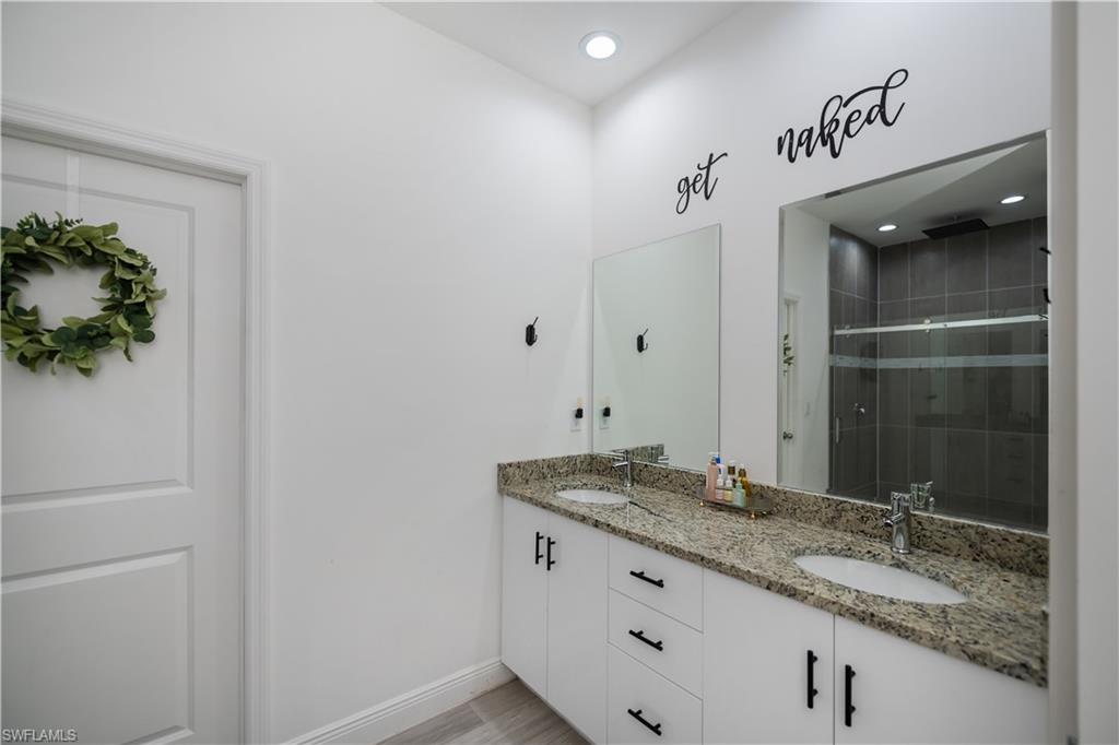3037 Harvard Cir Property Photo 13