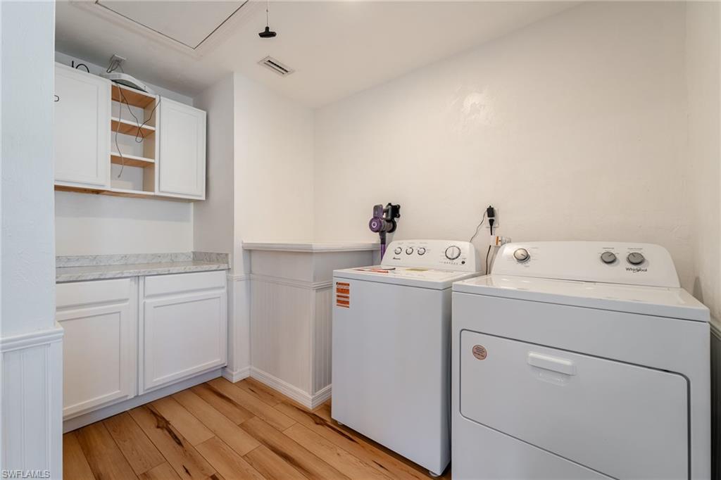 1006 April Ln Property Photo 22