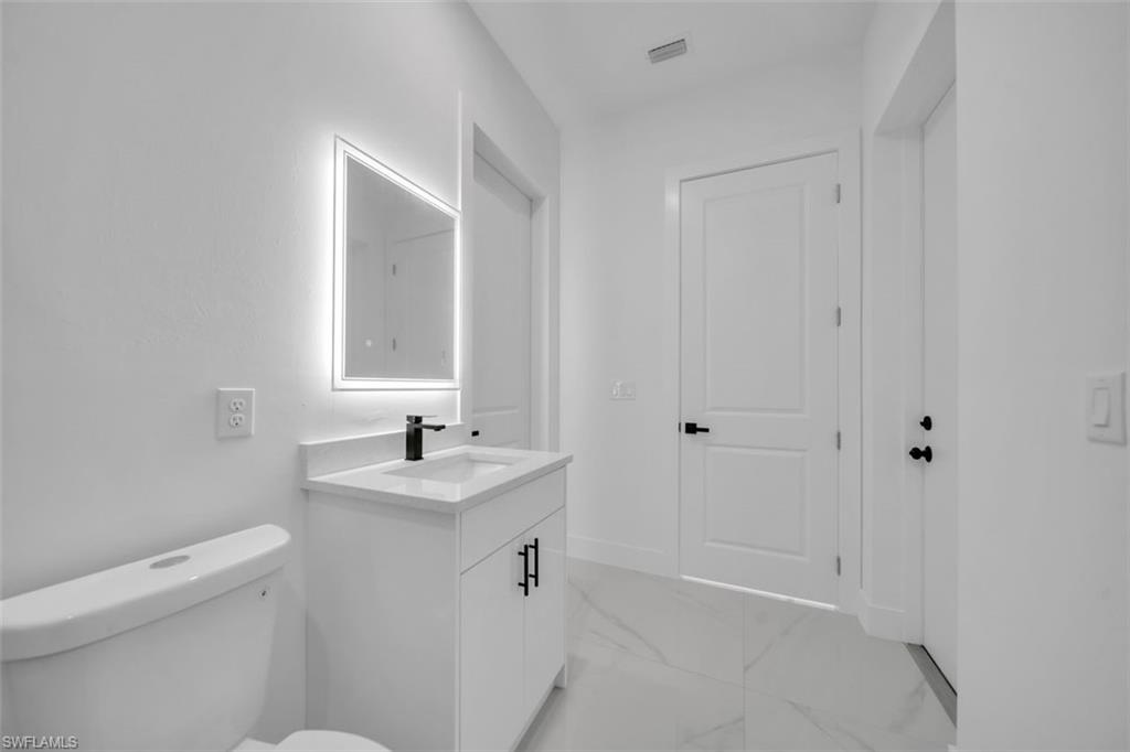 637 Summit Ave S Property Photo 12