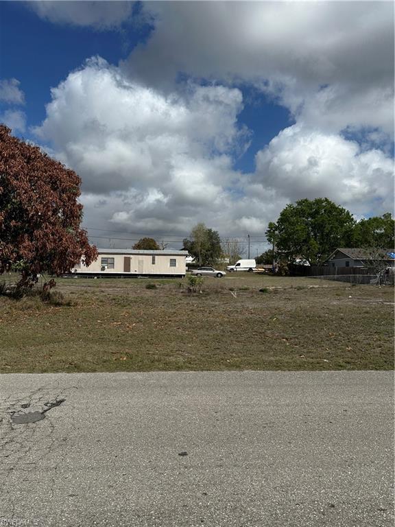 108 Anderson St Property Photo 4