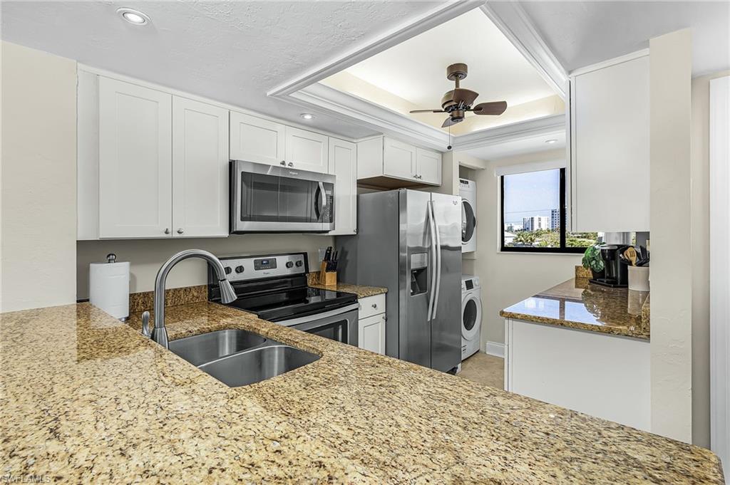 8350 Estero Blvd 322 Property Photo 8