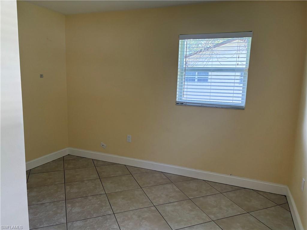 5652 Eichen Cir E Property Photo 13