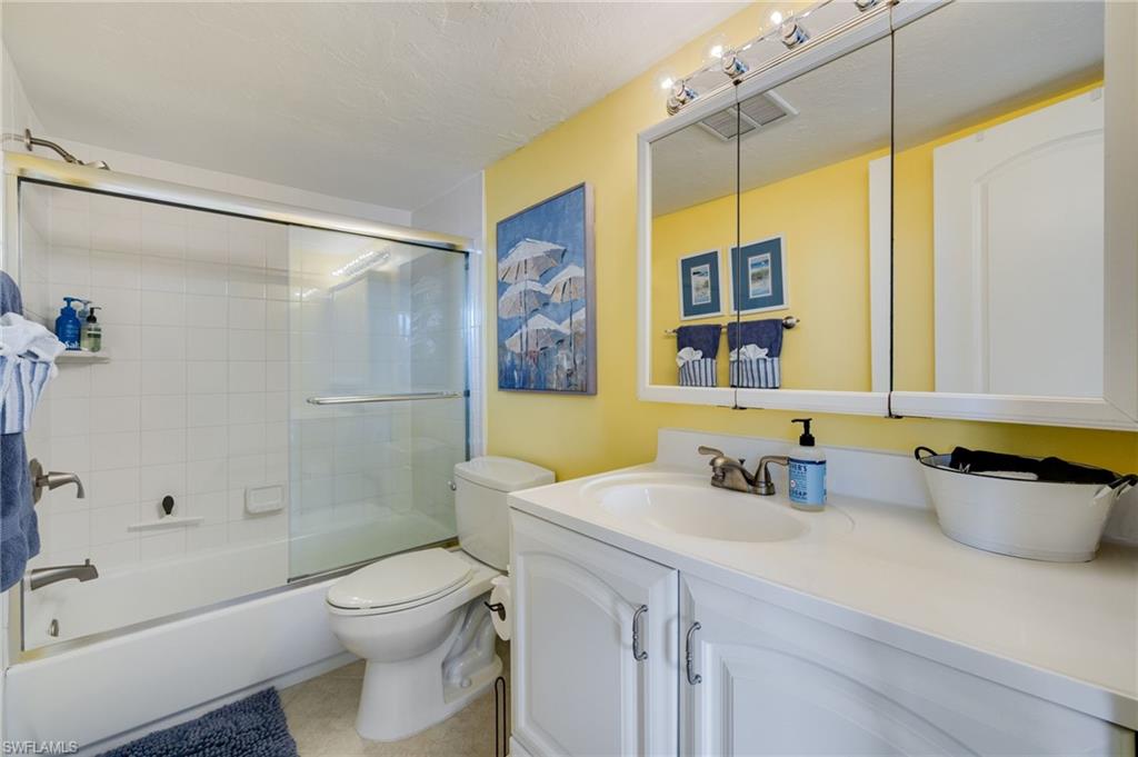 7360 Estero Blvd 403 Property Photo 11