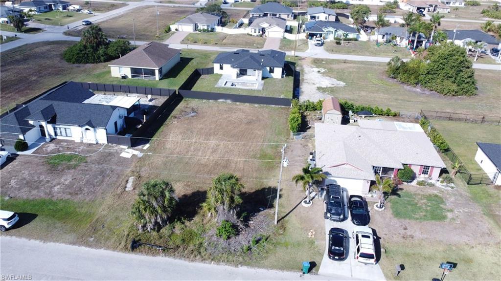 408 NW 25th AVE Property Photo 1