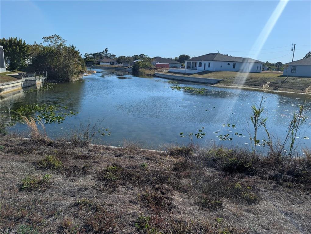542 Ne 5th Ct Property Photo 4