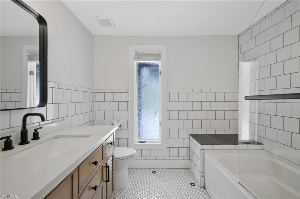 2723 Second St Property Photo 16