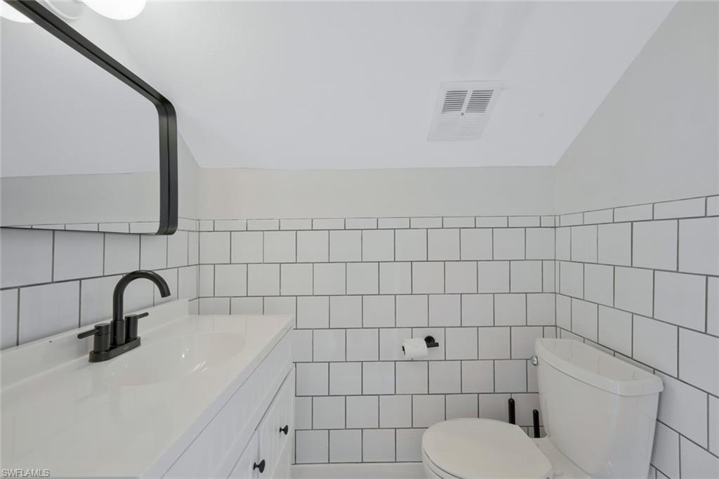 2723 Second St Property Photo 18