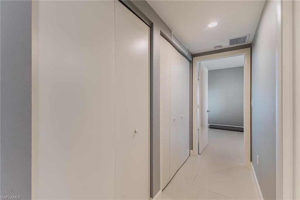 3000 Oasis Grand Blvd 2405 Property Photo 24