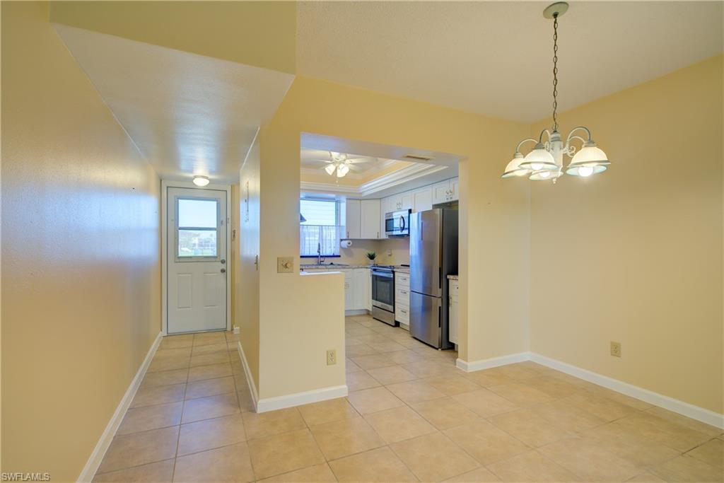 402 Se 42nd Ter 3 Property Photo 7