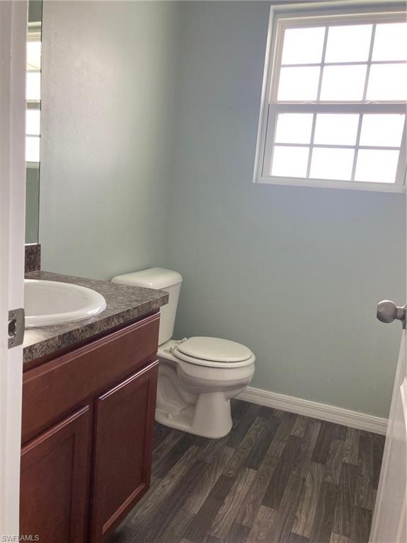 2922 Nw 8th Pl Property Photo 18