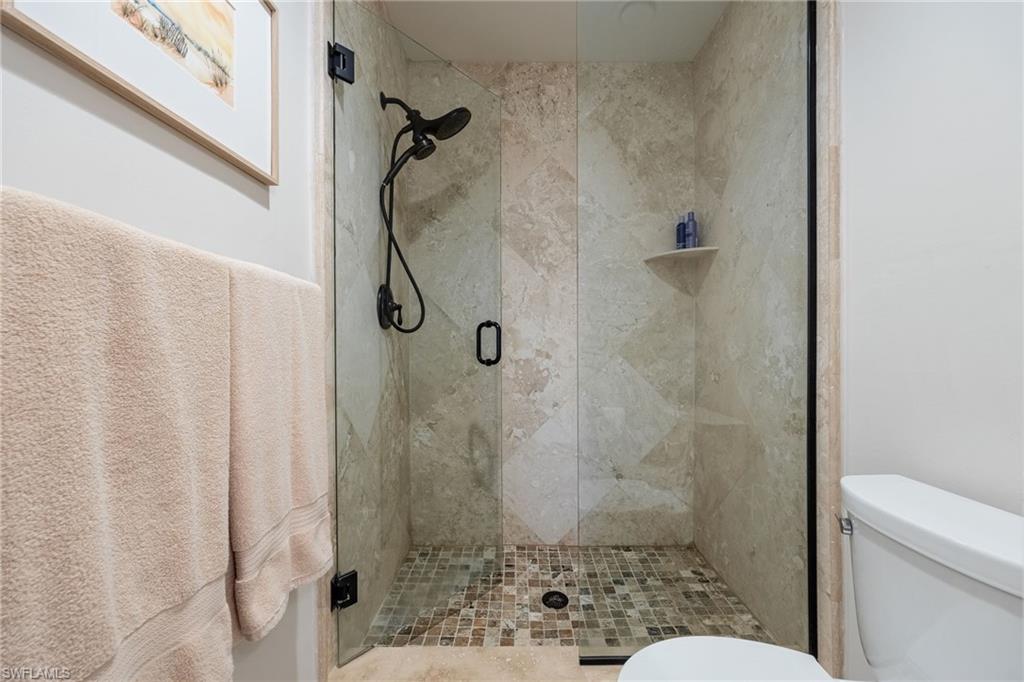 15448 Admiralty Cir 9 Property Photo 23
