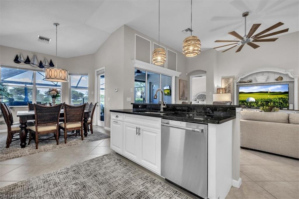3750 Lakeview Isle Ct Property Photo 17