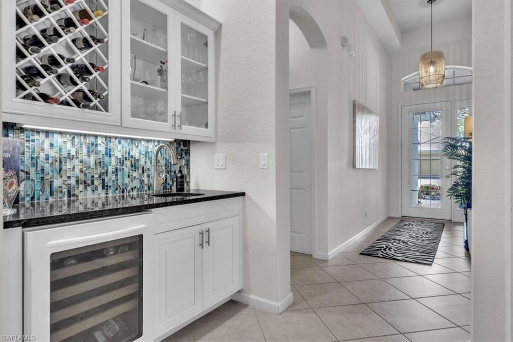 3750 Lakeview Isle Ct Property Photo 20