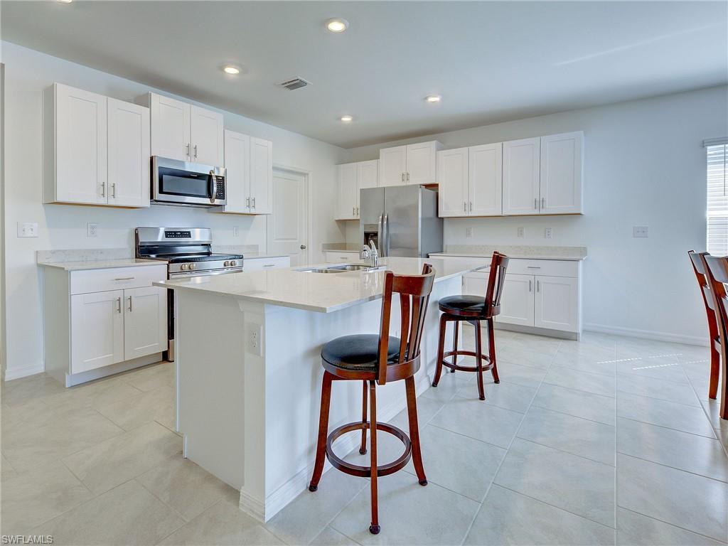 17154 Monte Isola Way Property Photo 8