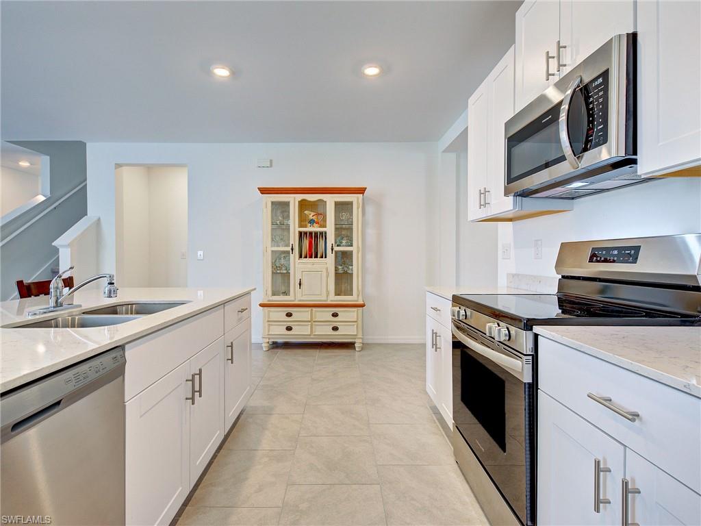 17154 Monte Isola Way Property Photo 10