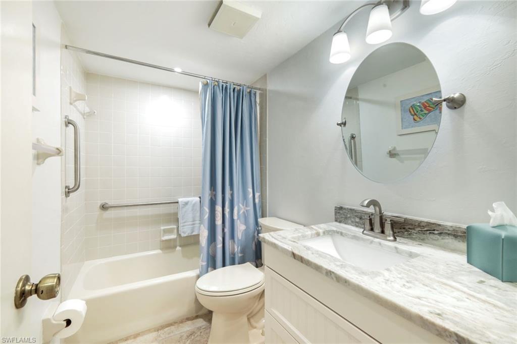 16580 Waters Edge Ct 202 Property Photo 27