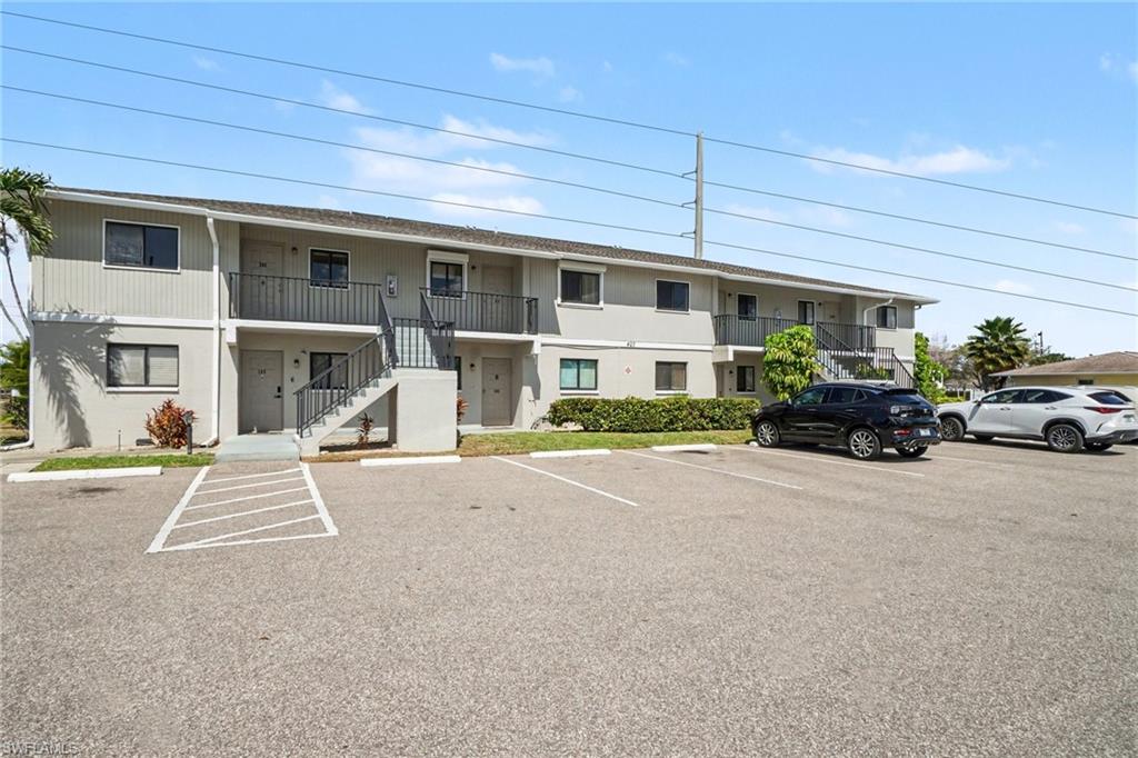 423 Cape Coral Pkwy W 203 (207) Property Photo 25