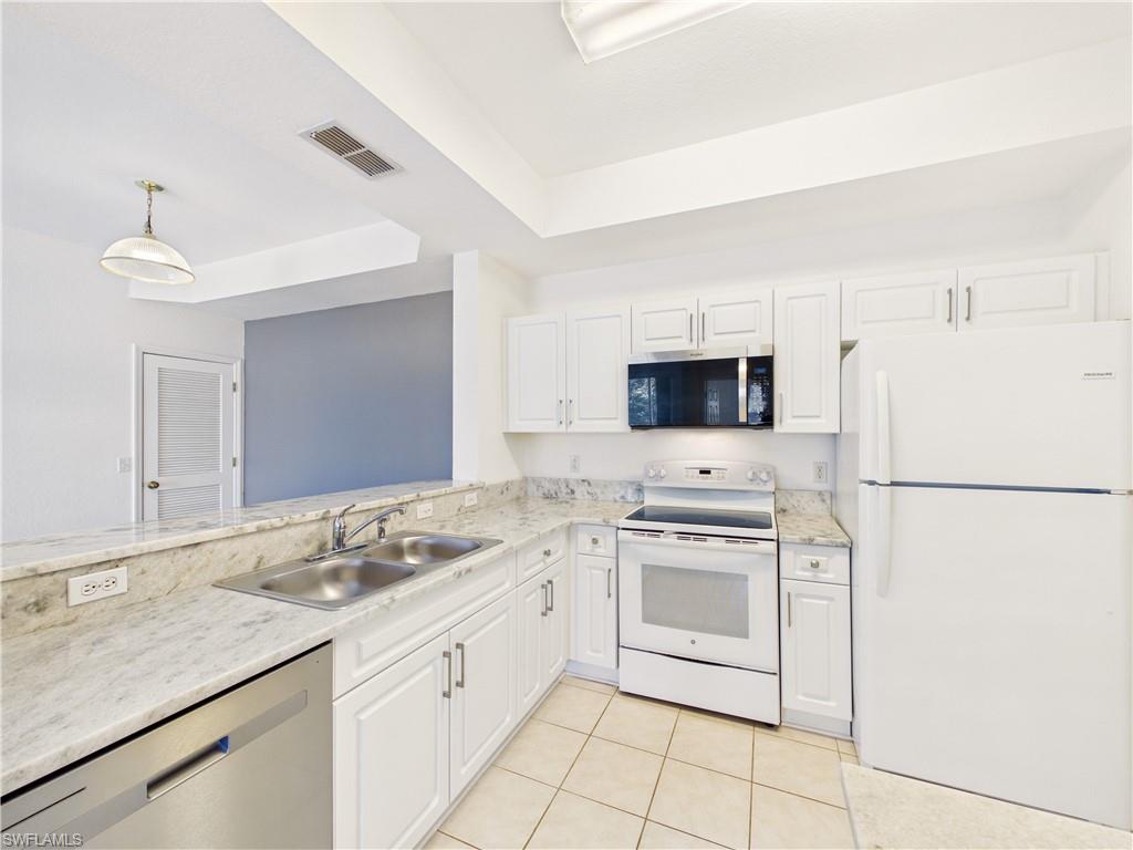 9015 Colby Dr 2012 Property Photo 3