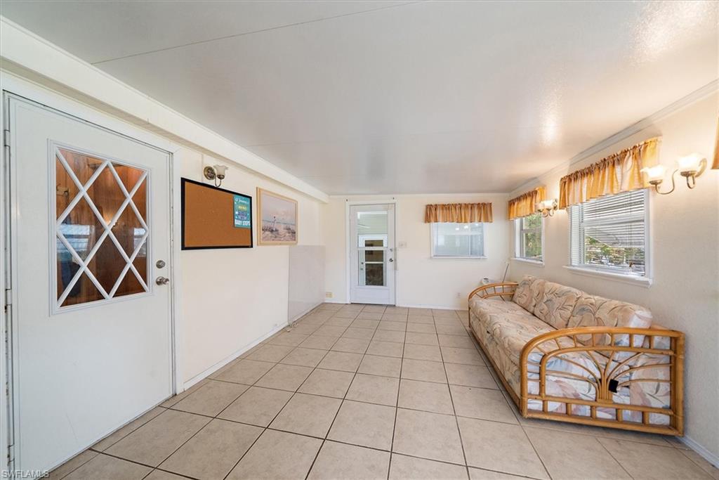 3028 Bamboo Ct N Property Photo 18