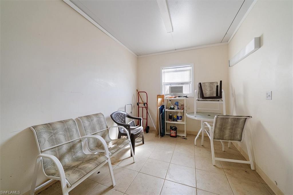 3028 Bamboo Ct N Property Photo 20