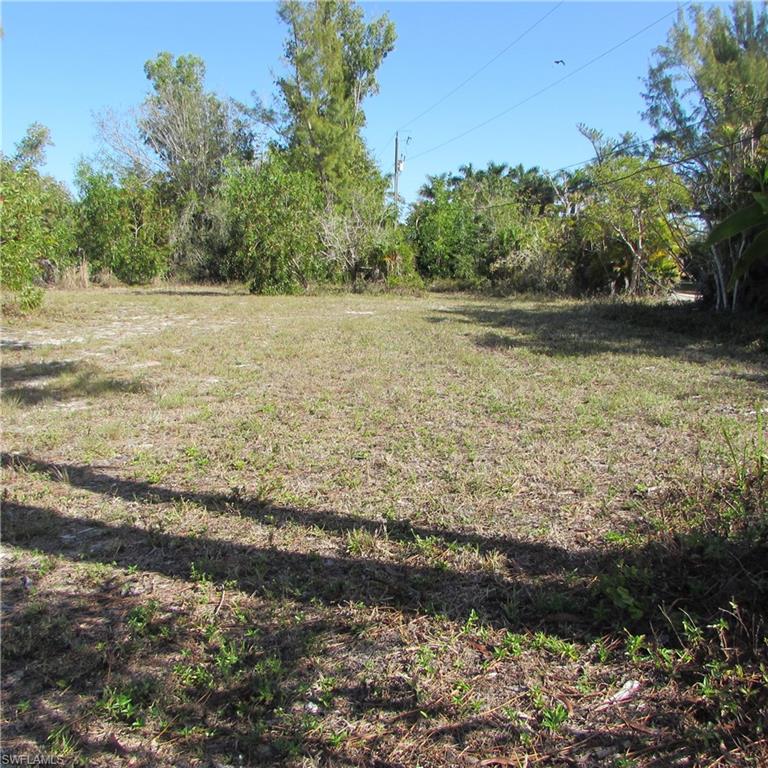 7757 Breakwater Ct Property Photo 18