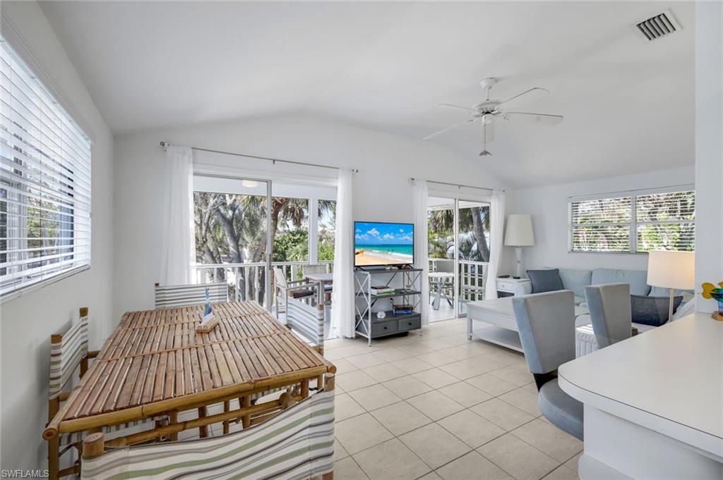 746 Cardium St Property Photo 8